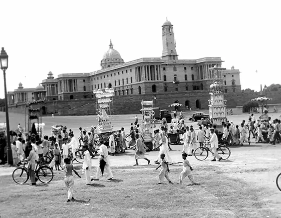 The Founding of Delhi Land & Finance (DLF)